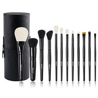Ensemble de pinceaux de maquillage professionnels noirs personnalisés, 12 pièces, poils de chèvre naturels, manche en bois, pinceau à raser pour le visage, étiquette privée