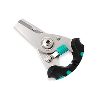 Nouveau produit en gros, qualité industrielle, couteau à lame dentelée en acier inoxydable de 185 mm avec manche bicolore en TPR - Product Image 2