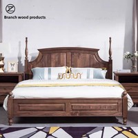 Lit en bois massif de chêne de style manoir anglais vintage, avec cadre arqué, pour projets hôteliers de luxe, vente en gros