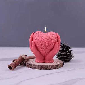 MUYULINS Handmade Valentine's Day Gift Handheld Heart-Shaped <b>Silicone</b> Candle Mold - Product Image 5
