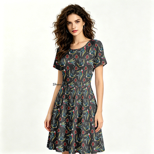 Abito da donna in stile retrò con stampa <span class=keywords><strong>di</strong></span> rondini e rose, gonna a trapezio con doppie tasche laterali - Product Image 1