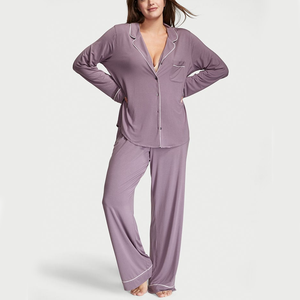 Pigiami da <span class=keywords><strong>Donna</strong></span> all'Ingrosso, Set con Bottoni Frontali, Oversize, Maniche Lunghe e Pantaloni in <span class=keywords><strong>Viscosa</strong></span> di Bambù - Product Image 1