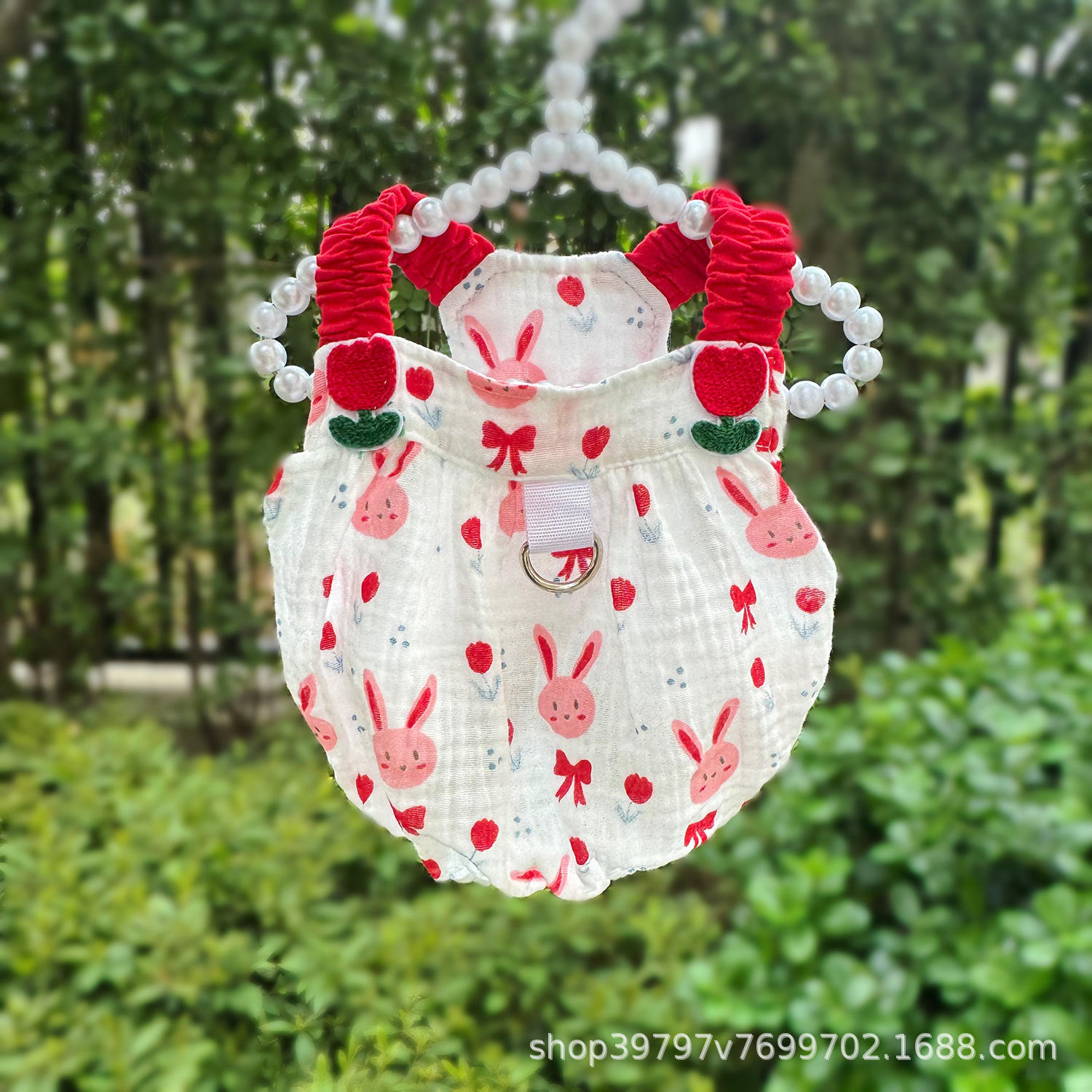 กระโปรงฟองกระต่ายสีแดง (ฉุด)