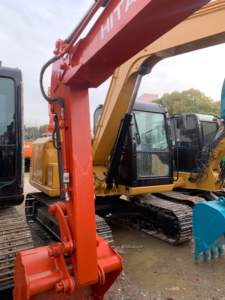 Excavadora HITACHI ZX50U de 5 Toneladas, 90% Nueva, Original de Japón con EPA y CE, Usada en Agricultura, para Excavación - Product Image 4