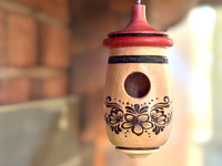 Casa para Pájaros de Madera Hecha a Mano con Arte Rústico Noruego Rosemaling, Colibrí Colgante, Ecológica, para Uso en Interiores/Exteriores, Regalo para Amantes de las Aves