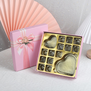 Vente en gros Boîte-cadeau Anniversaire Saint Valentin Boîte d'emballage en carton pour chocolat avec inserts et nœud - Product Image 6