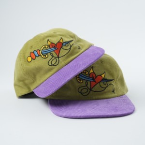 Casquettes en velours côtelé personnalisables de bonne qualité avec broderie et surpiqûres colorées pour visière plate ou légèrement incurvée - Product Image 5
