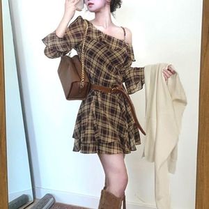 Vestido Midi de Gasa Estilo Francés Vintage con Cola de Pez, Geométrico, de Un Solo Hombro, con Cintura Natural, para Uso Diario - Product Image 5