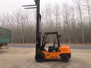 Used Hangzhou 3.5Ton H35 Diesel Forklift in Wholesale Price Fwd Drive Solid <b>Tires</b> 1220mm Fork Length Secondhand Hangzhou H35 - Product Image 1