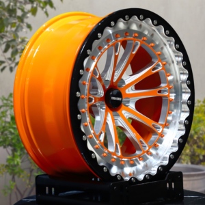 Jantes Beadlock personnalisées forgées TITAN <span class=keywords><strong>FORCE</strong></span> 15 16 17 18 19 20 pouces 5X112 5X130, roues de course orange et noires pour BMW Z4 M40i 6MT F12 - Product Image 1