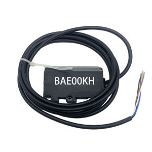 Amplificador de Sensor Capacitivo BAE00KH BAE SA-CS-025-YP-BP02, Montaje en Riel DIN, PNP/NPN Programable para Cabezal de Sensor Balluff, IP40 - Product Image 3