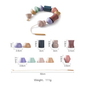 Juguete Montessori de Enhebrar Animales para Niños: Bloques de Clasificación y Apilamiento para la Concentración y la Coordinación Mano-Ojo - Product Image 3