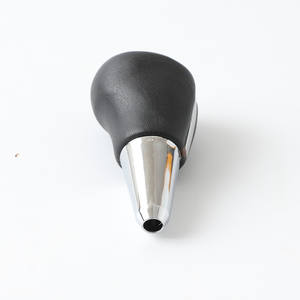 Pommeau de levier de vitesse en cuir ergonomique pour Toyota Camry Prado RAV4 - Product Image 4