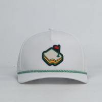 Casquette Snapback 5 Panneaux Perforée Imperméable avec Patch en Caoutchouc Personnalisé de Haute Qualité et Trous Découpés au Laser