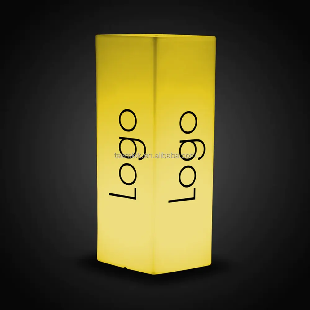 Panneau de boîte à lumière de Cube acrylique de LED d'affichage de Logo publicitaire de dessus de Table personnalisé