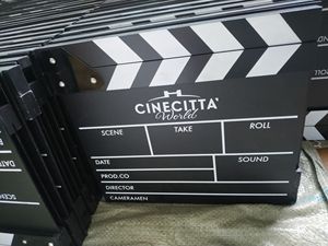 Claqueta <span class=keywords><strong>de</strong></span> madera profesional para TV Movie & Film Team Classic Toy Slates - Product Image 2