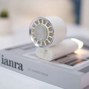 Ventilateur de table portatif USB rechargeable avec lumière, compresse froide glacée et refroidissement instantané - Product Image 1