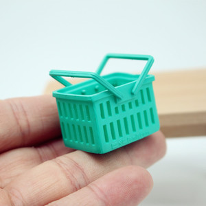 Cesta de compras rectangular de plástico en miniatura BTXIXI, modelo de <span class=keywords><strong>supermercado</strong></span>, accesorios de simulación. - Product Image 4