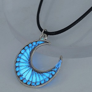 Europa Estados Unidos transfronterizo nueva tendencia clásica <span class=keywords><strong>menisco</strong></span> gota aceite luminoso colgante collar moda Simple para hombres Mujer - Product Image 6