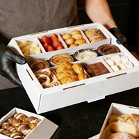 Individuell Bedruckte Biologisch Abbaubare Pyramidenförmige Dessertbox Einweg 3-stöckiger Verpackungsbehälter für Kuchen Eierkuchen Gebäck Bäckerei