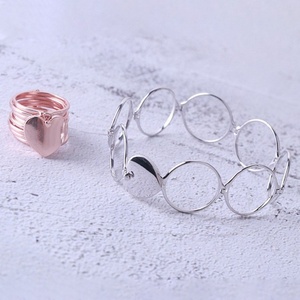 Anillos de Acero Inoxidable para Mujer, Pulseras con Dijes de Dos Tonos, Accesorios con Diseño Bonito - Product Image 2