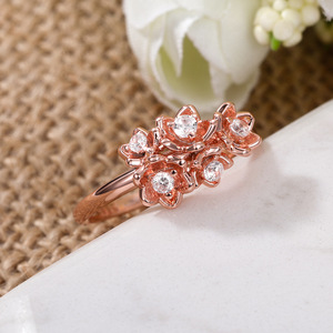 Anillo de flor de rosa para mujer, elegante y romántico accesorio para el dedo, regalo para el día de San Valentín - Product Image 5