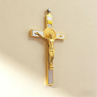 Crucifix Catholique Plaqué Or HT 17,5 cm, Décoration Murale Chrétienne, Décoration Religieuse pour la Maison et l'Église, Cadeau Religieux avec Statue de Jésus