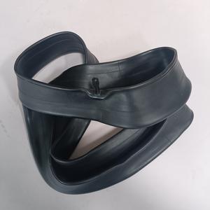 Chambre à air de vélo durable 22x3.00-3.50 avec valve Schrader, valve SV 40mm, équipement de cyclisme robuste pour VTT et vélos Fat Bike - Product Image 3