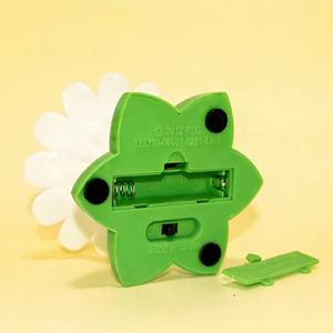 Jouet <span class=keywords><strong>pour</strong></span> chat en <span class=keywords><strong>plastique</strong></span> avec <span class=keywords><strong>baguette</strong></span> électrique rotative automatique, papillon volant et colibri sonore, <span class=keywords><strong>pour</strong></span> auto-entretenement - Product Image 3