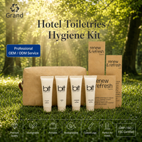 Ensemble de produits d'hygiène pour hôtel de luxe personnalisé dans un emballage en papier kraft, fournisseur de kits d'hygiène de voyage, vente en gros OEM en vrac
