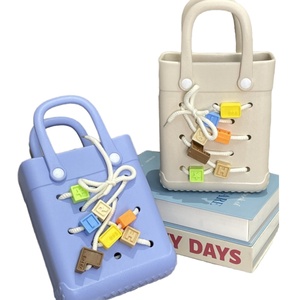 Bolso de Playa Pequeño de EVA para Mujer, 21*17*8cm, Bolsos de Viaje de Goma con Bordados, Borlas y Lazos, para Deportes, Aire Libre y Mercado - Product Image 4