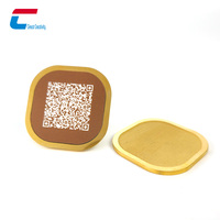 Carte en métal doré NFC 24k personnalisée Impression de codes QR au laser Porte-clés en métal NFC Porte-clés NFC pour le contrôle d'accès