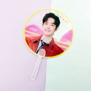 Éventail en plastique transparent personnalisé, éventail en plastique 3D, éventail transparent en PVC avec un joli cadeau - Product Image 6