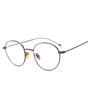 New Arrivals Good Quality Beautiful Gold Metal Frames Arms and Bridge Italy Design Optical Eyeglasses Frames - Product Image 4