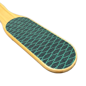 Grande râpe à <span class=keywords><strong>pied</strong></span> double face en bois de hêtre Lime à <span class=keywords><strong>pied</strong></span> facile à utiliser Manche en bois Moulin à papier de verre pour enlever les callosités des peaux mortes <span class=keywords><strong>Pied</strong></span> - Product Image 3