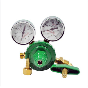 Régulateur d'oxygène 0-25 Psi 0-1,5 Bar pour soudage et découpe avec double manomètre - Product Image 4