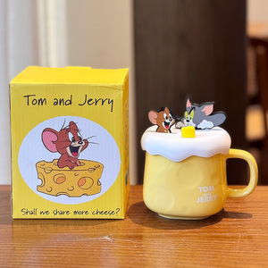 Tom And Jerry Ceramic <b>Mug</b> Light Yellow With Lid And Handle Cartoon Design For Presents - Product Image 2