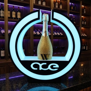 CIROCA Don <span class=keywords><strong>Julio</strong></span> a Spade MoetY Casa MigosS Casa AzulA BelvederEY Soporte de exhibición de botella de vino Glorificador de fiesta de plástico - Product Image 5