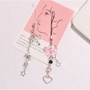 Nuevo Llavero Y2K con Nudo de Mariposa, Cadena Creativa para Teléfono, Colgante de Pentagrama de Amor, Decoración de Bolso con Cuentas de Cristal - Product Image 2