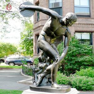 Statue de sculpture de lanceur d'homme noir <span class=keywords><strong>nu</strong></span> en bronze <span class=keywords><strong>grec</strong></span> ancien de jardin extérieur - Product Image 1