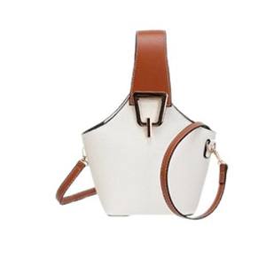 กระเป๋าสะพายข้างผู้หญิง ดีไซน์ใหม่ทันสมัย วัสดุ PU ปิดด้วยหัวเข็มขัด จุของได้เยอะ สไตล์ลำลอง เรียบง่าย สีตัดกัน น้ำหนักเบา - Product Image 4