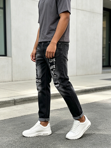 Jeans <span class=keywords><strong>Neri</strong></span> da <span class=keywords><strong>Uomo</strong></span> Effetto Lavato e Strappato, <span class=keywords><strong>Pantaloni</strong></span> in Denim con Patch Lettering Stile Streetwear, <span class=keywords><strong>Pantaloni</strong></span> Casual Hip Hop <span class=keywords><strong>Elasticizzati</strong></span> per Uso Quotidiano - Product Image 2