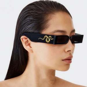 Gafas de Sol Cuadradas Pequeñas Vintage al por Mayor con Logotipo Personalizado, Gafas de Sol Rectangulares Pequeñas Estilo Steampunk para Hombre y Mujer - Product Image 3