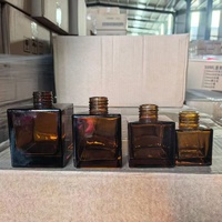 En stock moderne 50ml 100ml 150ml 200ml vide carré ambre verre diffuseur parfum bouteille d'huile essentielle