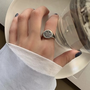 Anillo de plata S925 con diseño de sonrisa para mujer, estilo retro, diseño abierto, joyería para el dedo índice, regalo. - Product Image 1