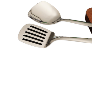 Ustensile de cuisine à pois noirs blancs de qualité alimentaire spatule en silicone antiadhésive pelle à steak pour la cuisine à domicile - Product Image 1