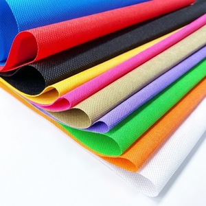 Tissu non tissé anti-givre en PP spunbond 17 GSM, largeur 240 cm, respirant, hydrophobe, pour couverture de serre, rouleau blanc - Product Image 1