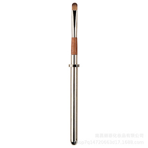 Ensemble de pinceaux à ongles professionnels avec manche métallique personnalisé pour salon de manucure, pinceaux de précision pour gel UV et nail art, vente en gros usine - Product Image 3
