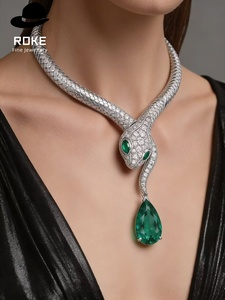 สร้อยคอทองคำ 14K/18K แบบสั่งทำพิเศษ ประดับมรกตธรรมชาติจากอัฟกานิสถาน สีเขียวสดใส น้ำหนัก 11.36 กะรัต รูปทรงงู สำหรับผู้หญิง งานหมั้น งานเลี้ยง - Product Image 4