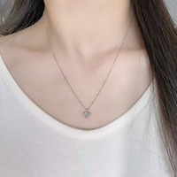 Collana con Pendente in Platino Pt950 con Diamante Coltivato in Laboratorio Taglio a Cuore, Minimalista, Delicata, con Catenina Sottile, per Donna, con Charms a Diamante